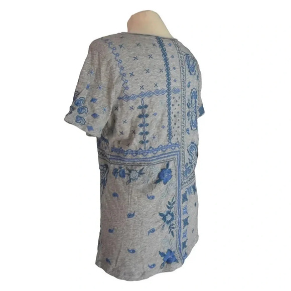 Johnny Was Nico Patchwork Embroidered Floral Cotton Tee Gray Size M Butterfly - Picture 4 of 12